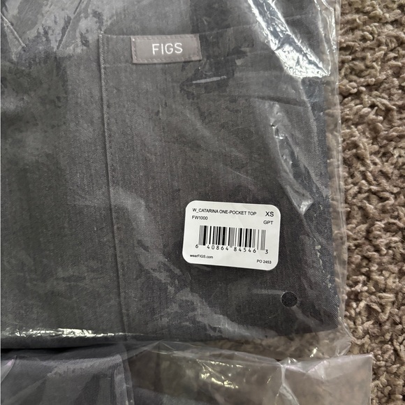 Figs Graphite Top and Bottom Scurbs - Picture 4 of 5